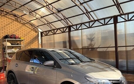 Toyota Auris II, 2013 год, 1 360 000 рублей, 4 фотография