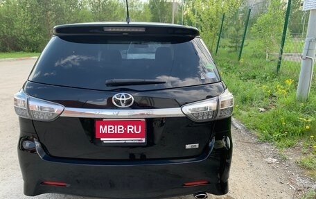 Toyota Wish II, 2012 год, 1 500 000 рублей, 12 фотография