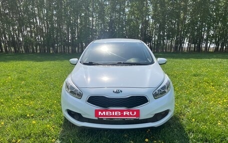 KIA cee'd III, 2014 год, 820 000 рублей, 8 фотография