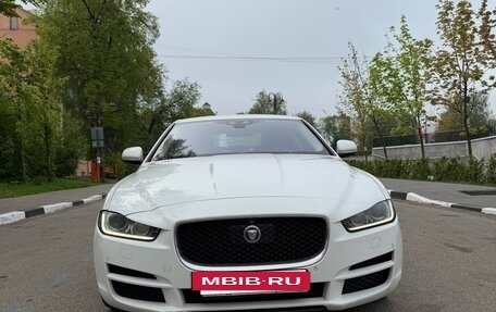 Jaguar XE I рестайлинг, 2015 год, 1 600 000 рублей, 7 фотография