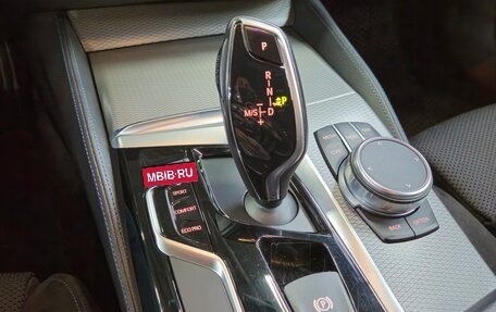BMW 5 серия, 2017 год, 3 200 000 рублей, 11 фотография