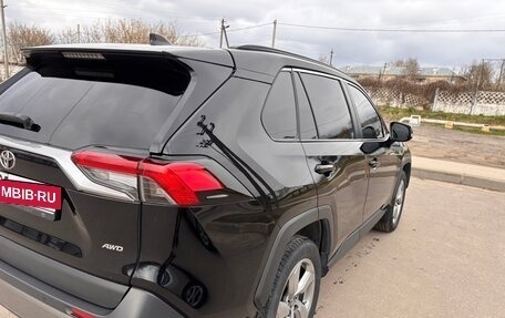 Toyota RAV4, 2018 год, 3 200 000 рублей, 25 фотография