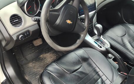Chevrolet Cruze II, 2014 год, 750 000 рублей, 2 фотография