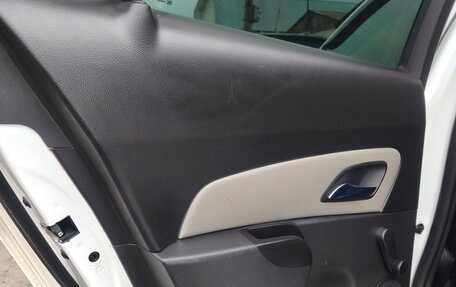Chevrolet Cruze II, 2014 год, 750 000 рублей, 10 фотография