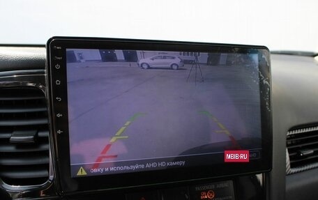 Mitsubishi Outlander III рестайлинг 3, 2014 год, 1 499 000 рублей, 11 фотография