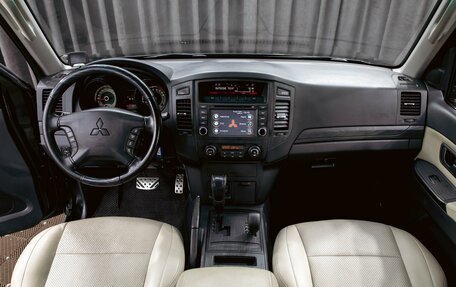 Mitsubishi Pajero IV, 2011 год, 1 755 000 рублей, 16 фотография