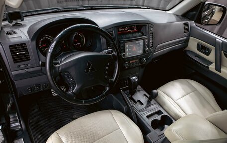 Mitsubishi Pajero IV, 2011 год, 1 755 000 рублей, 13 фотография