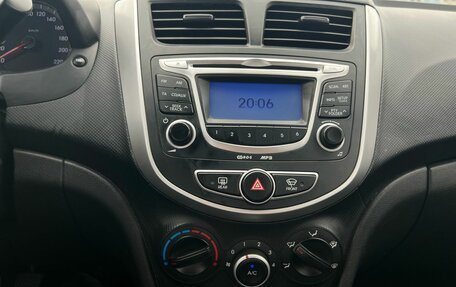 Hyundai Solaris II рестайлинг, 2011 год, 849 000 рублей, 16 фотография