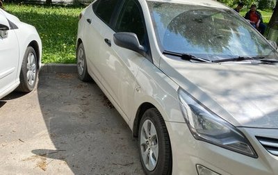 Hyundai Solaris II рестайлинг, 2015 год, 1 190 000 рублей, 1 фотография