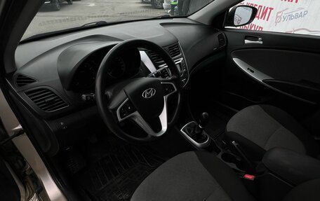 Hyundai Solaris II рестайлинг, 2011 год, 849 000 рублей, 17 фотография