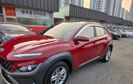 Hyundai Kona I, 2022 год, 1 530 000 рублей, 3 фотография