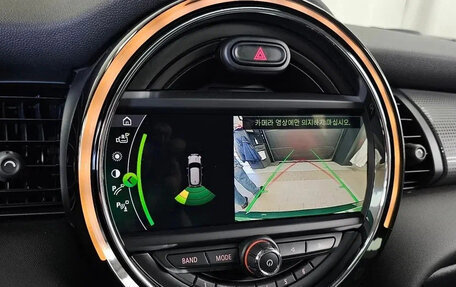 MINI Hatch, 2022 год, 1 880 000 рублей, 14 фотография