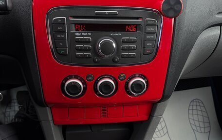 Ford Focus II рестайлинг, 2011 год, 695 000 рублей, 9 фотография