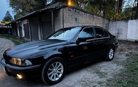 BMW 5 серия, 2001 год, 399 999 рублей, 10 фотография