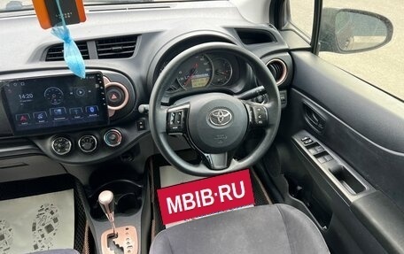 Toyota Vitz, 2013 год, 909 000 рублей, 15 фотография