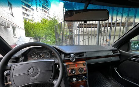 Mercedes-Benz W124, 1990 год, 680 000 рублей, 7 фотография