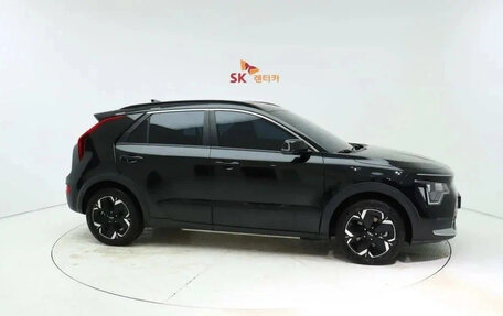 KIA Niro, 2023 год, 1 950 000 рублей, 3 фотография