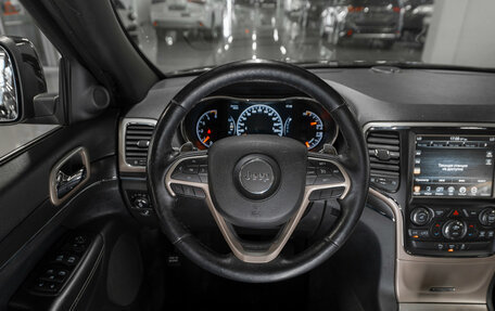 Jeep Grand Cherokee, 2013 год, 1 940 000 рублей, 10 фотография