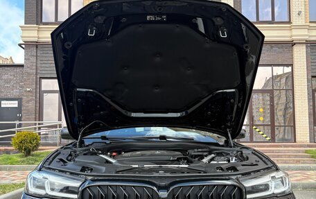 BMW 5 серия, 2021 год, 4 320 000 рублей, 1 фотография