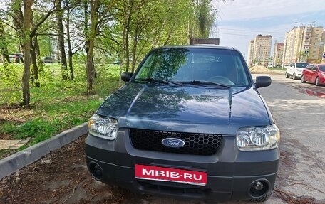 Ford Escape II, 2005 год, 610 000 рублей, 1 фотография