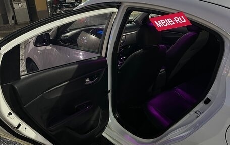 KIA Rio IV, 2017 год, 615 000 рублей, 6 фотография