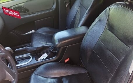 Ford Escape II, 2005 год, 610 000 рублей, 10 фотография