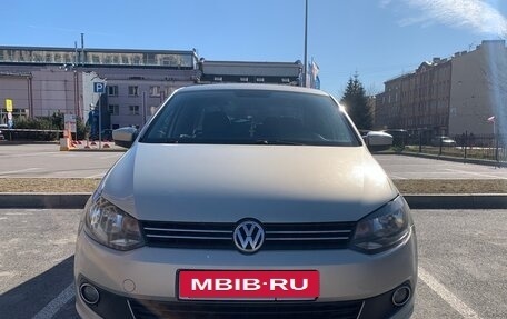 Volkswagen Polo VI (EU Market), 2011 год, 550 000 рублей, 3 фотография