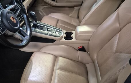 Porsche Macan I рестайлинг, 2019 год, 4 687 400 рублей, 25 фотография