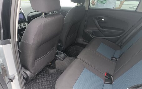 Volkswagen Polo VI (EU Market), 2013 год, 849 000 рублей, 13 фотография