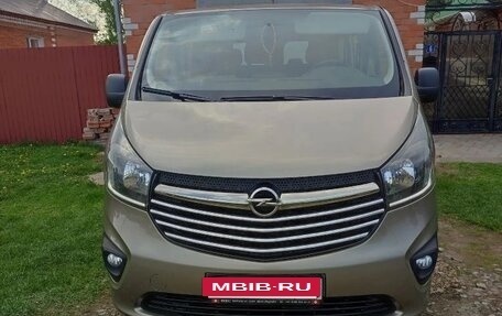 Opel Vivaro B, 2016 год, 2 250 000 рублей, 2 фотография