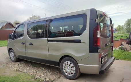 Opel Vivaro B, 2016 год, 2 250 000 рублей, 8 фотография