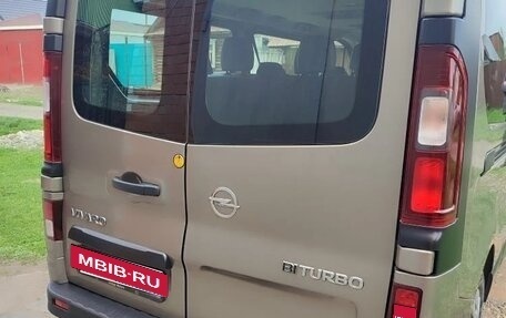 Opel Vivaro B, 2016 год, 2 250 000 рублей, 6 фотография