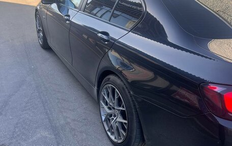 BMW 5 серия, 2013 год, 1 700 000 рублей, 6 фотография