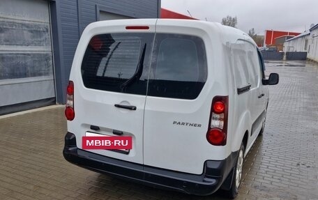 Peugeot Partner II рестайлинг 2, 2012 год, 695 000 рублей, 4 фотография