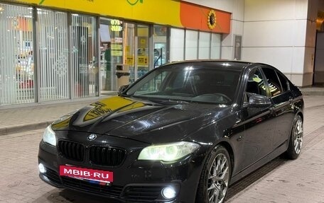 BMW 5 серия, 2013 год, 1 700 000 рублей, 10 фотография