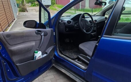 Mercedes-Benz A-Класс, 2000 год, 215 000 рублей, 4 фотография