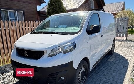 Peugeot Expert, 2021 год, 2 250 000 рублей, 3 фотография