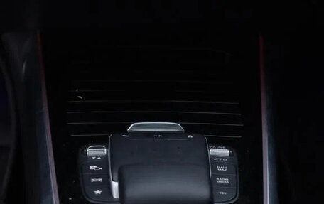 Mercedes-Benz GLB, 2021 год, 2 250 000 рублей, 7 фотография