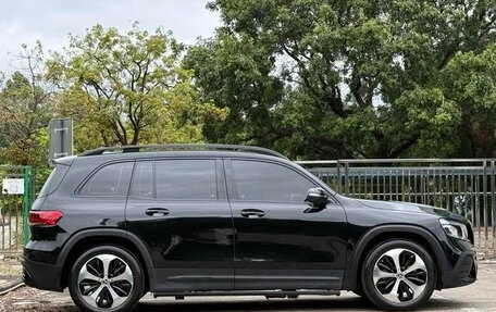 Mercedes-Benz GLB, 2023 год, 2 330 000 рублей, 4 фотография