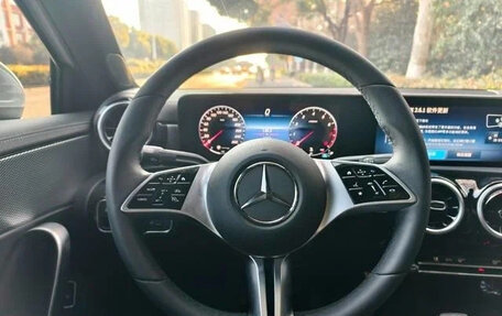 Mercedes-Benz A-Класс, 2025 год, 2 340 000 рублей, 9 фотография