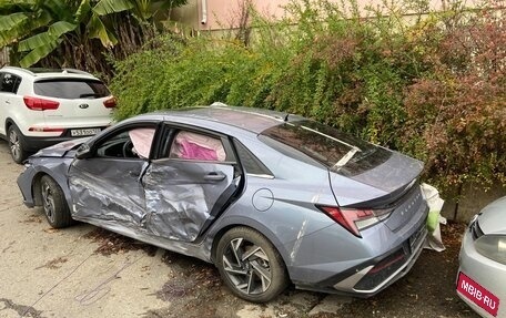 Hyundai Elantra, 2023 год, 1 000 000 рублей, 1 фотография