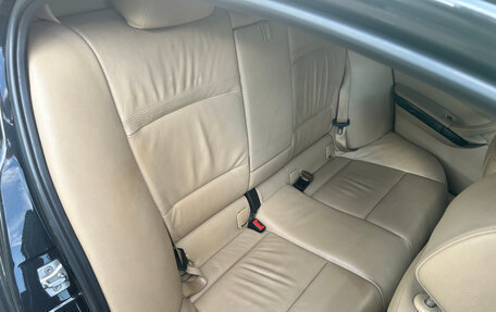 BMW 3 серия, 2010 год, 1 175 000 рублей, 19 фотография