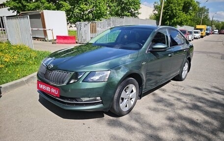 Skoda Octavia, 2019 год, 1 900 000 рублей, 13 фотография