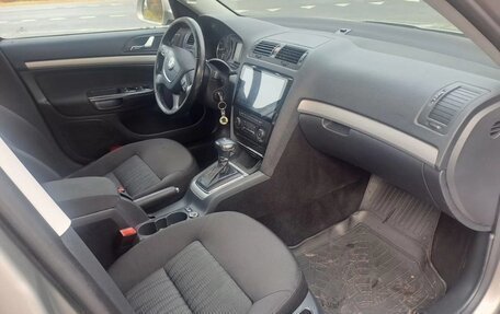 Skoda Octavia, 2011 год, 590 000 рублей, 6 фотография