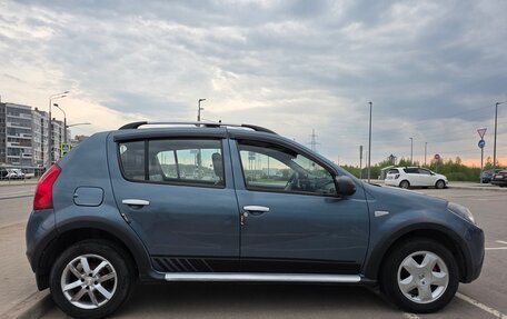 Renault Sandero I, 2012 год, 700 000 рублей, 4 фотография
