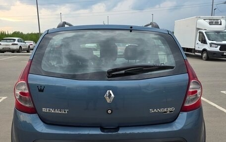 Renault Sandero I, 2012 год, 700 000 рублей, 3 фотография