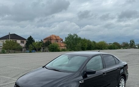 Volkswagen Polo VI (EU Market), 2017 год, 1 430 000 рублей, 2 фотография