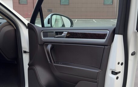 Volkswagen Touareg III, 2013 год, 2 150 000 рублей, 14 фотография