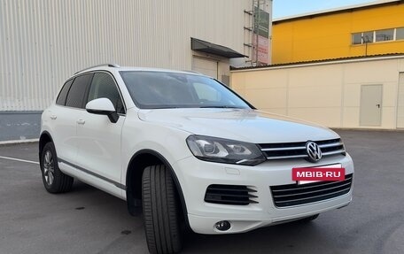 Volkswagen Touareg III, 2013 год, 2 150 000 рублей, 2 фотография