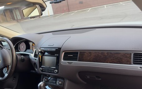 Volkswagen Touareg III, 2013 год, 2 150 000 рублей, 16 фотография